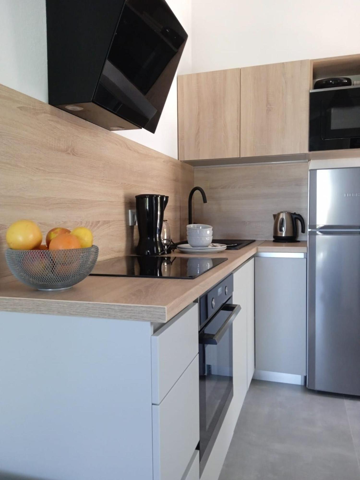 Apartmani Nila Sveta Nedelja  Exterior foto